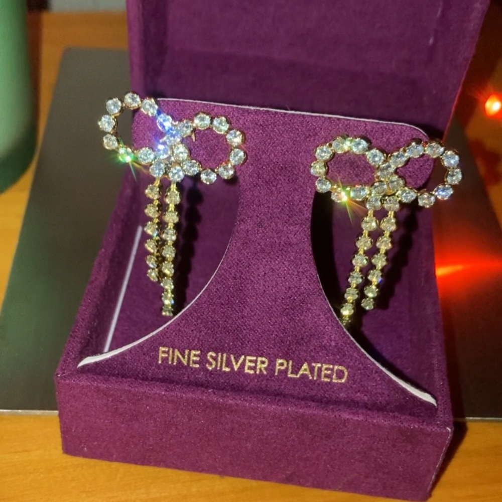 Elegant Bow Rhinestones Earrings